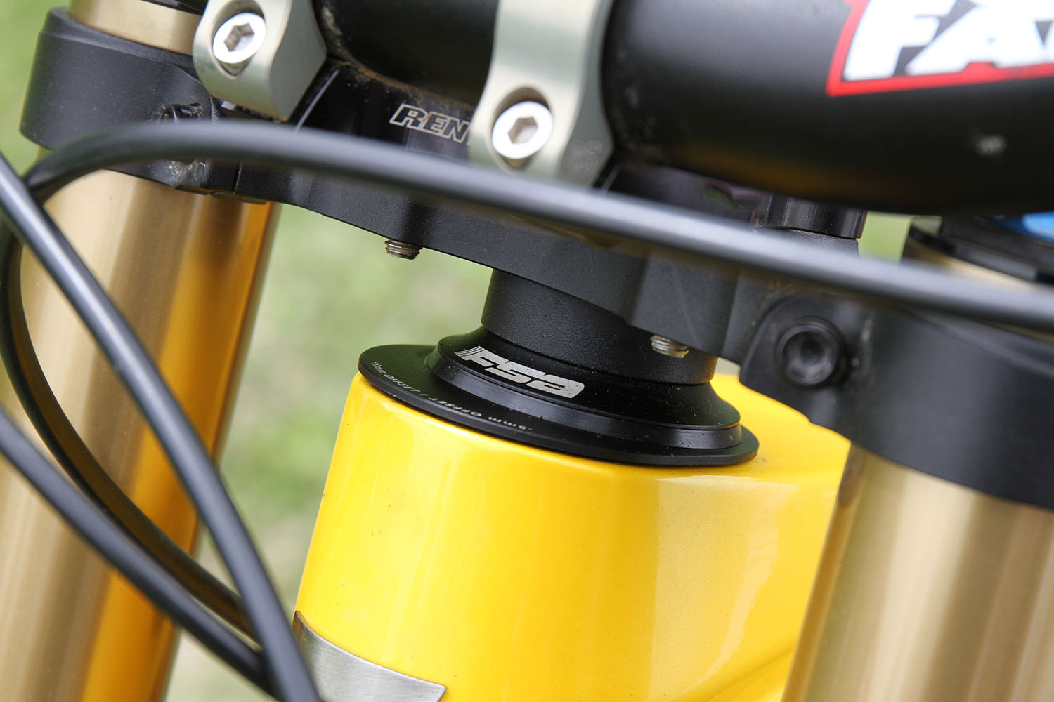 清水一輝のGIANT GLORY | realridemtb.jp